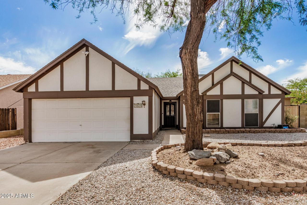 20626 N 5th Ave., Phoenix, AZ 85027