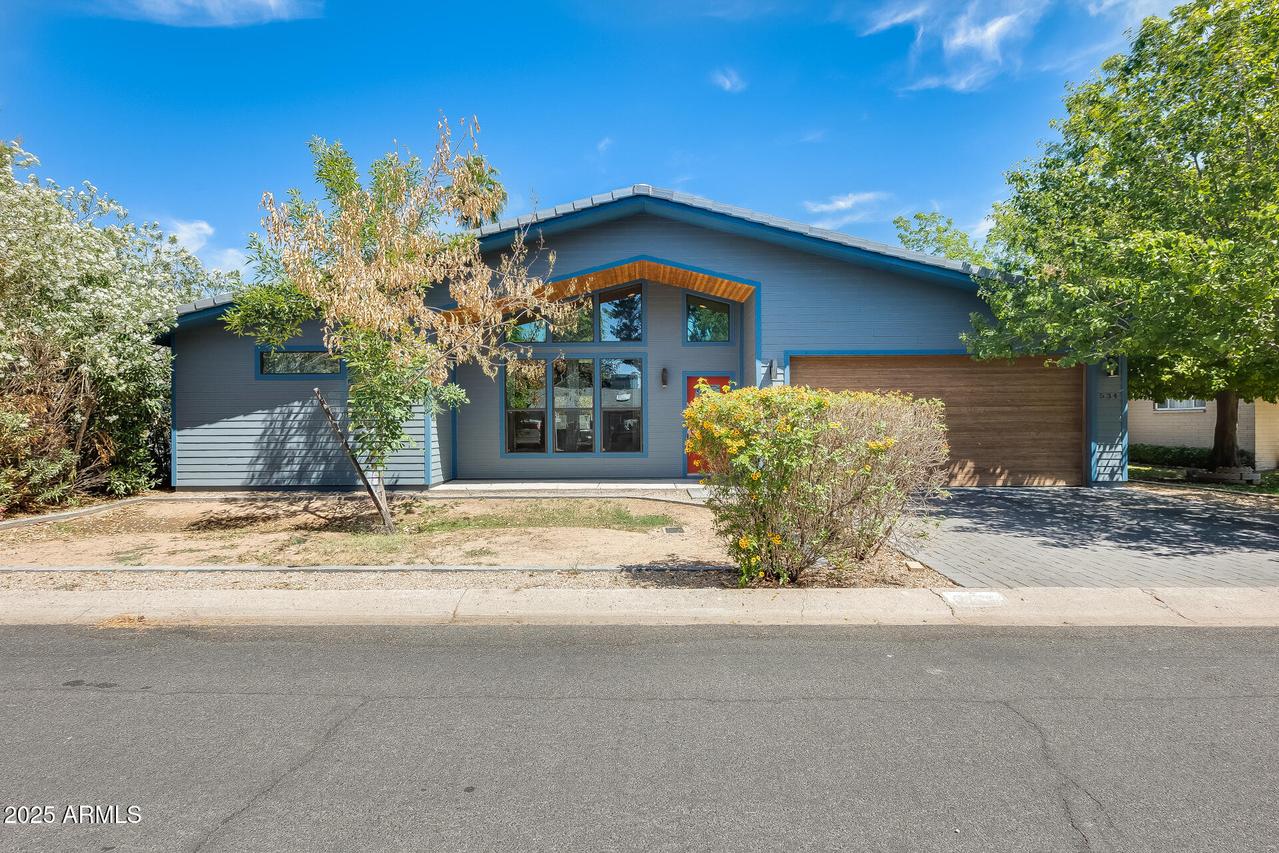 534 W 15th St., Tempe, AZ 85281