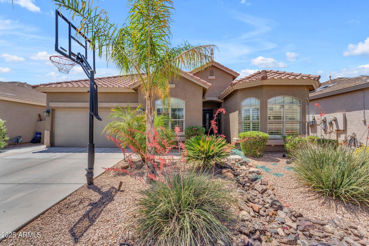 22346 N 104th Ln., Peoria, AZ 85383