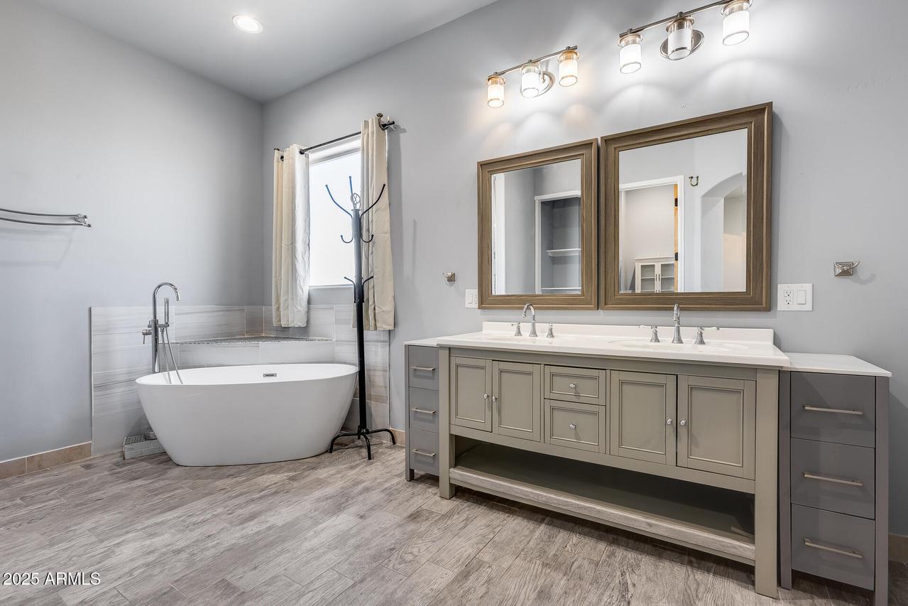 37547 W Washington St., Tonopah, AZ 85354