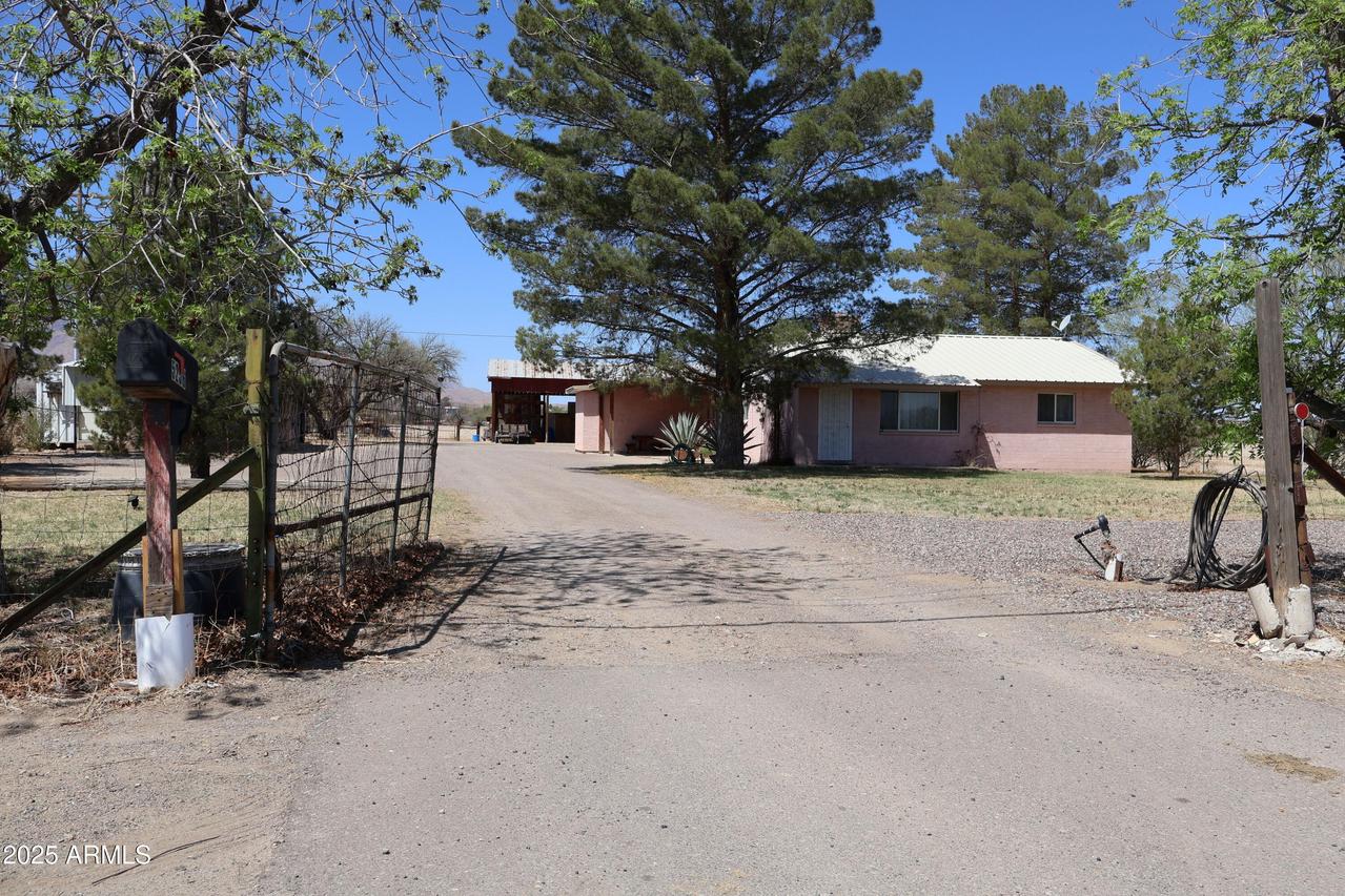 5256 S Us Highway 191 #5, Safford, AZ 85546