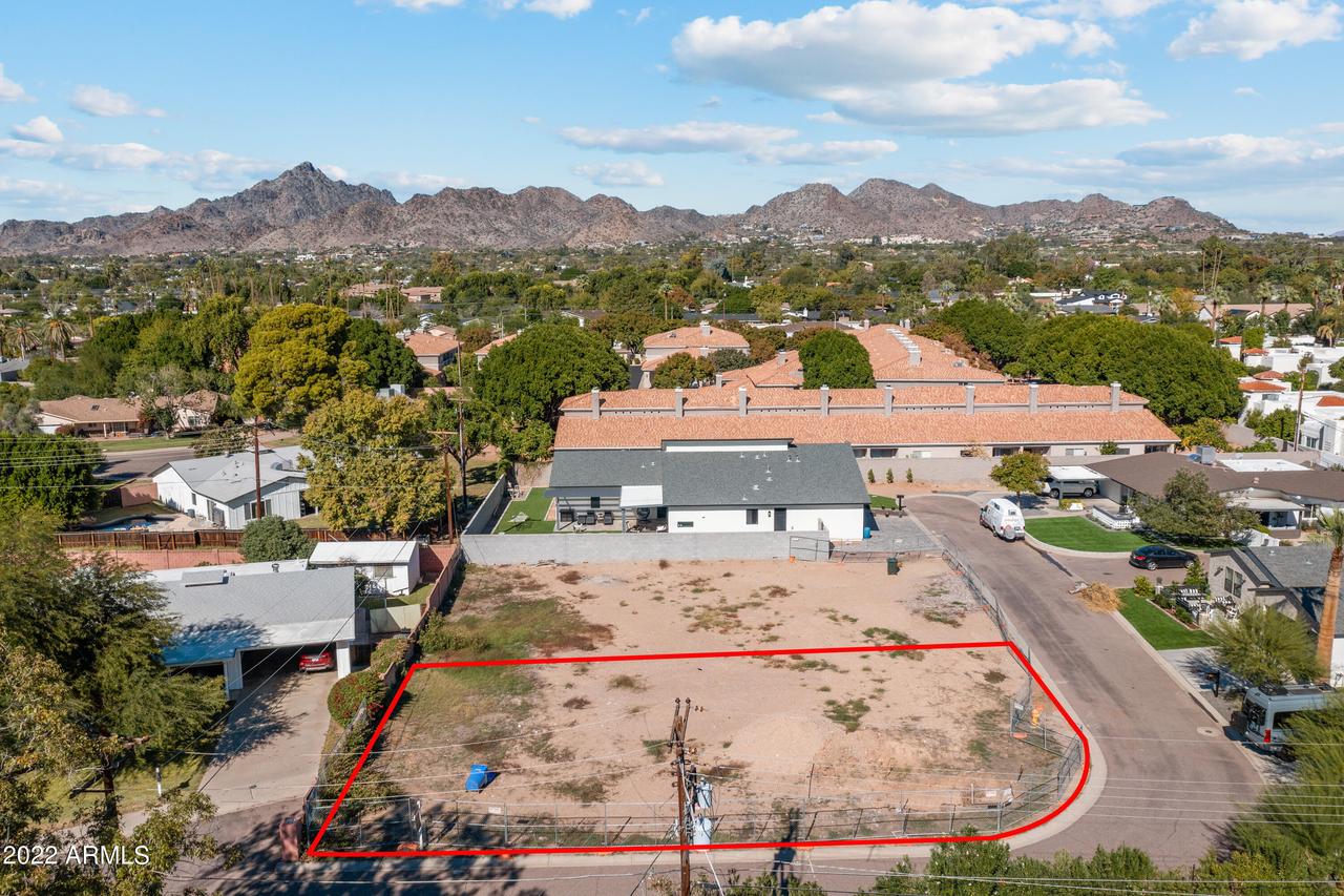 4816 N 35th St. #2, Phoenix, AZ 85018