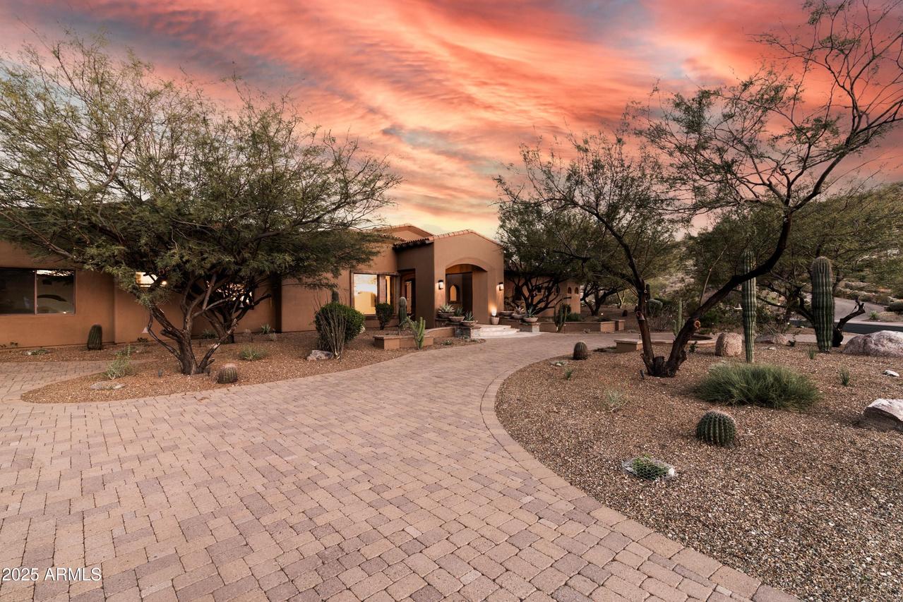 14760 E Paradise Dr., Fountain Hills, AZ 85268