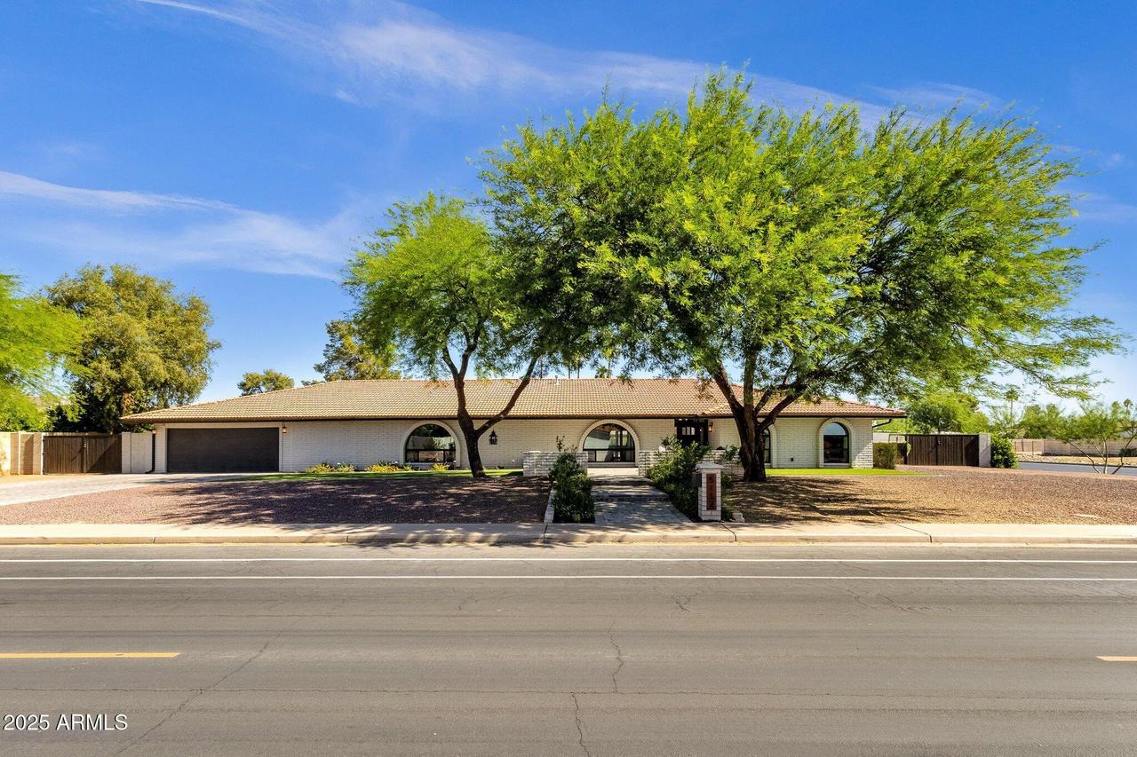 5112 E Cholla St., Scottsdale, AZ 85254