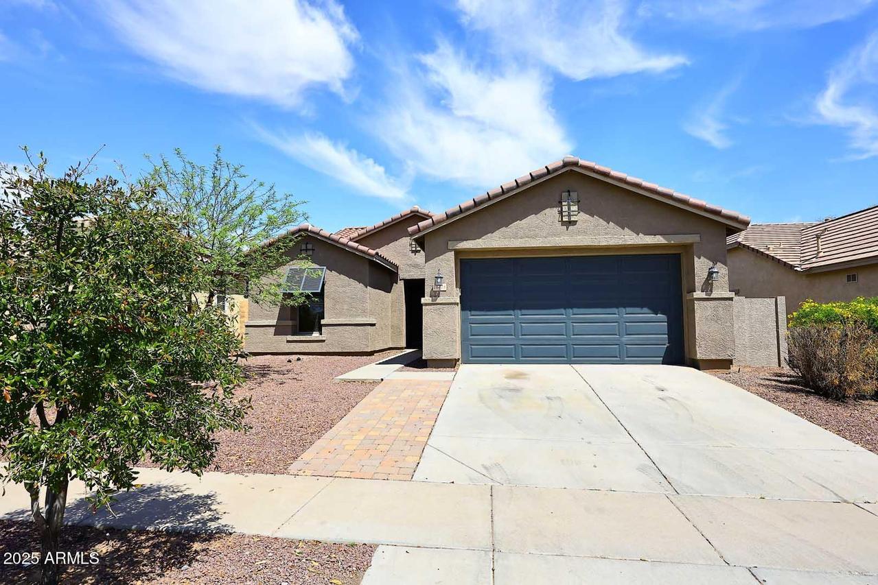 16418 W Whitehorn Way, Surprise, AZ 85387