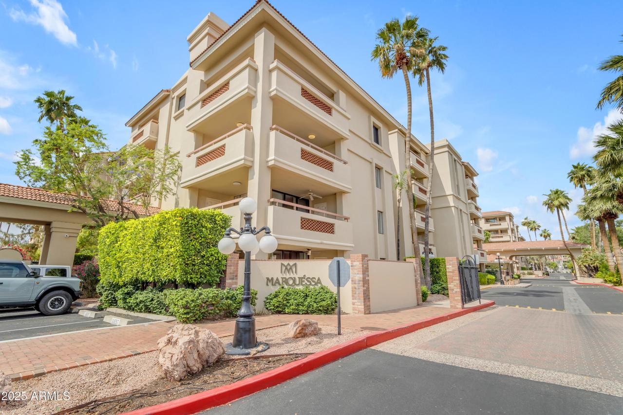 4200 N Miller Rd. #325, Scottsdale, AZ 85251