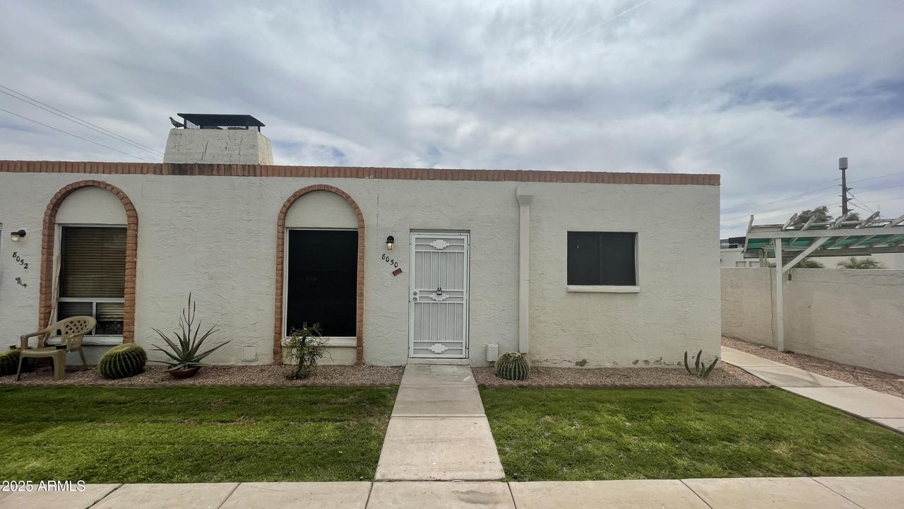 8050 E Oak St., Scottsdale, AZ 85257