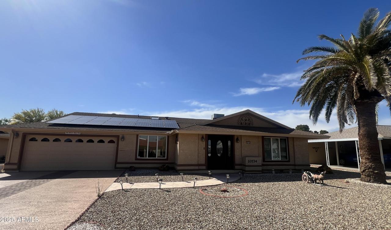 10734 W El Capitan Cir., Sun City, AZ 85351