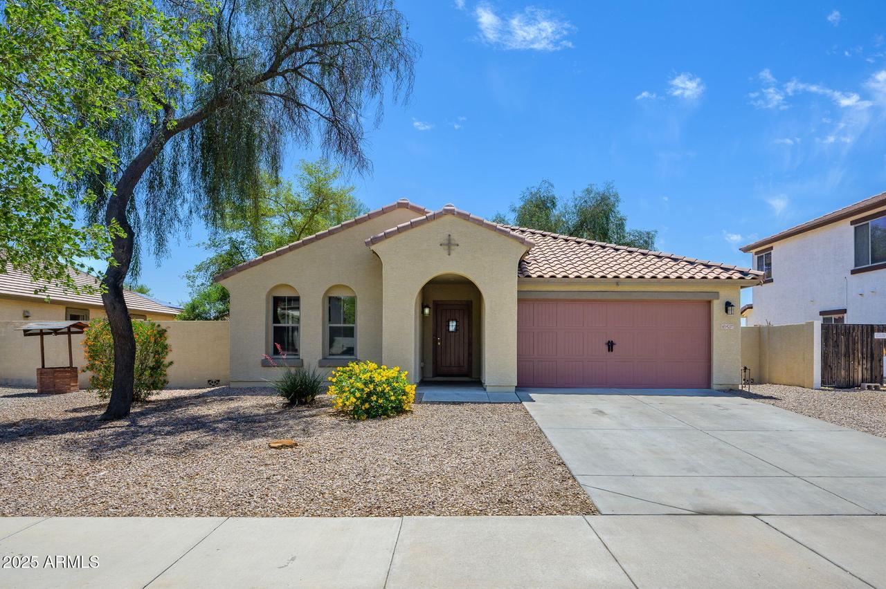 14237 W Aster Dr., Surprise, AZ 85379