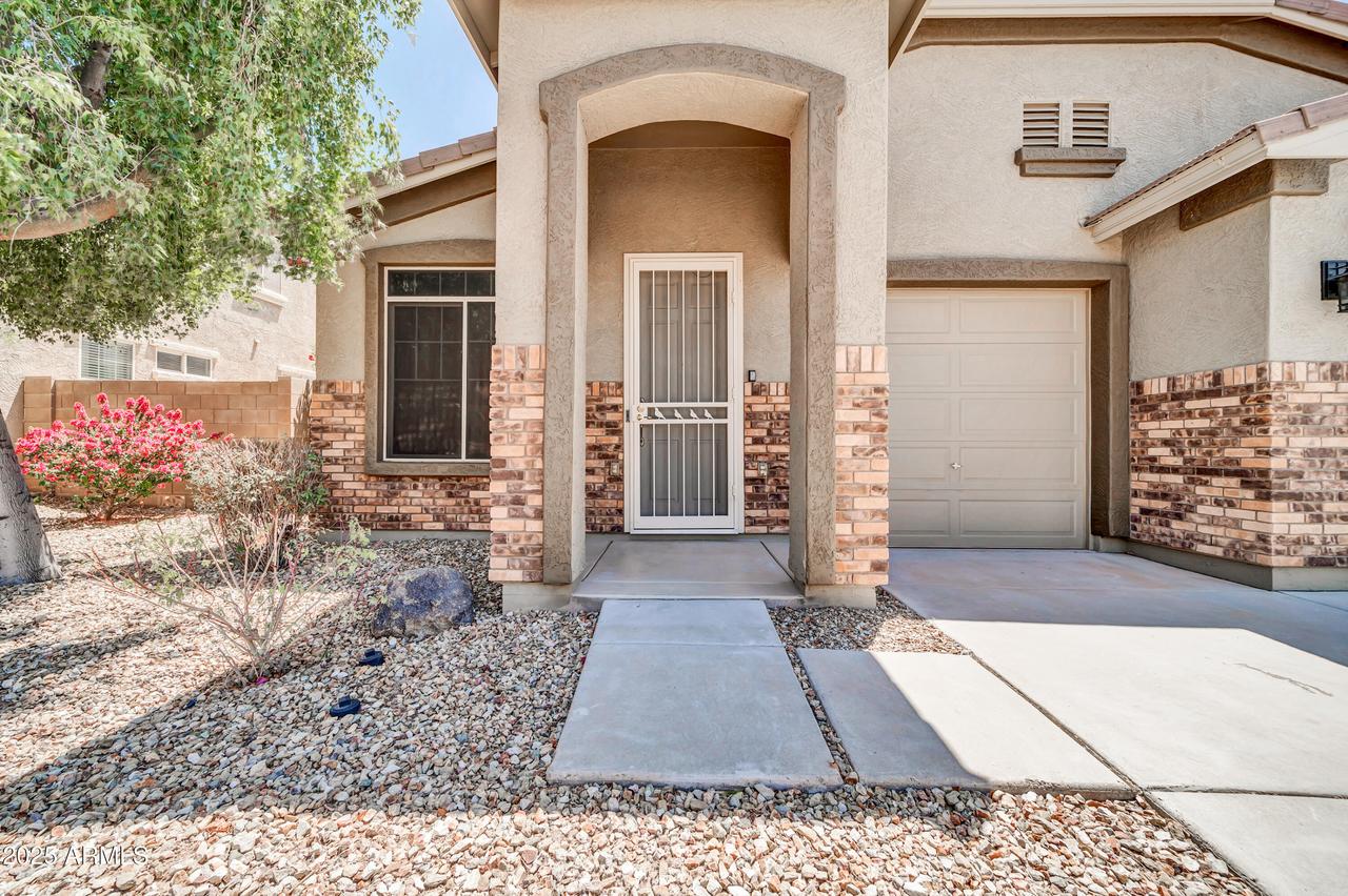 17429 W Red Bird Rd., Surprise, AZ 85387