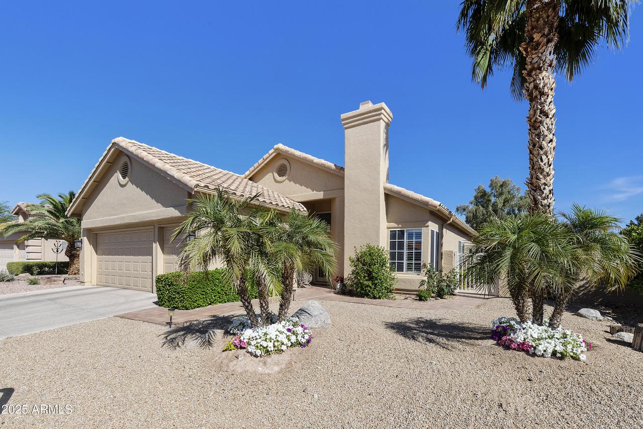 10926 E Regal Dr., Sun Lakes, AZ 85248