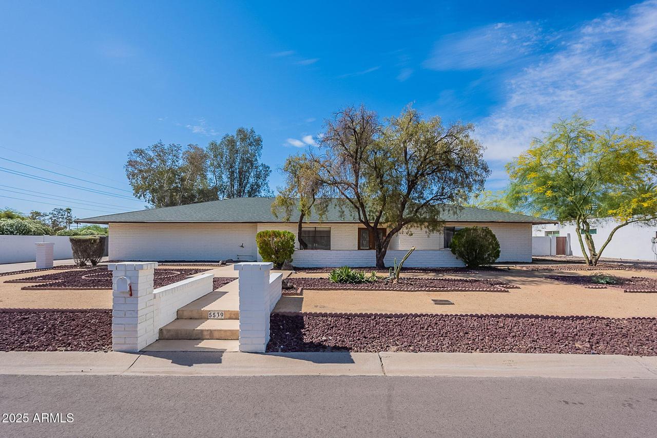 5539 E Dahlia Dr., Scottsdale, AZ 85254