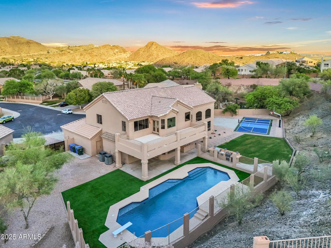 14049 S 8th St., Phoenix, AZ 85048
