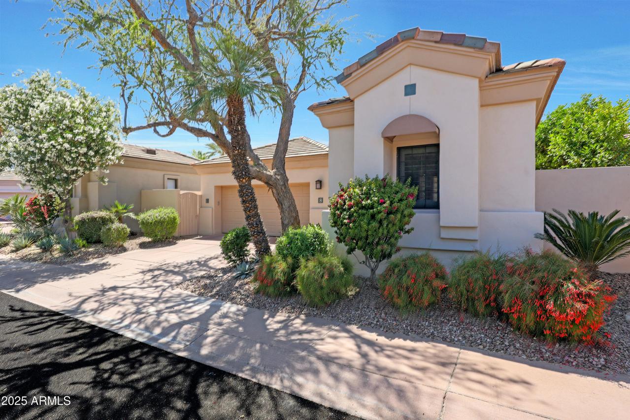 7705 E Doubletree Ranch Rd. #8, Scottsdale, AZ 85258