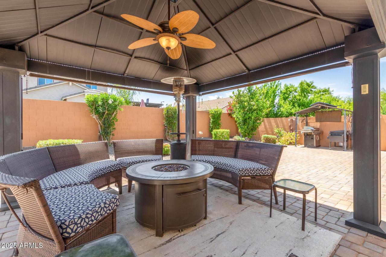 25995 W Sierra Pinta Dr., Buckeye, AZ 85396