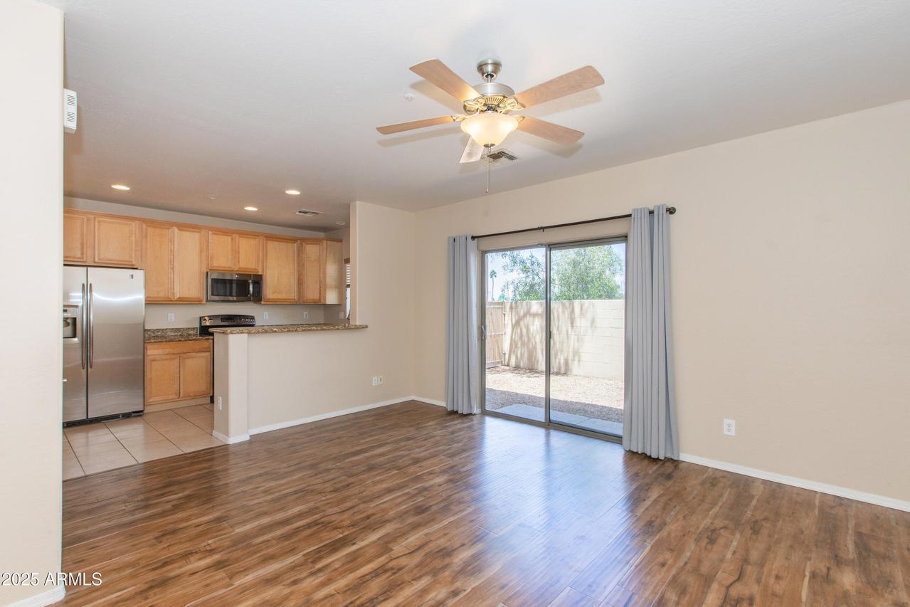15818 N 25th St. #124, Phoenix, AZ 85032