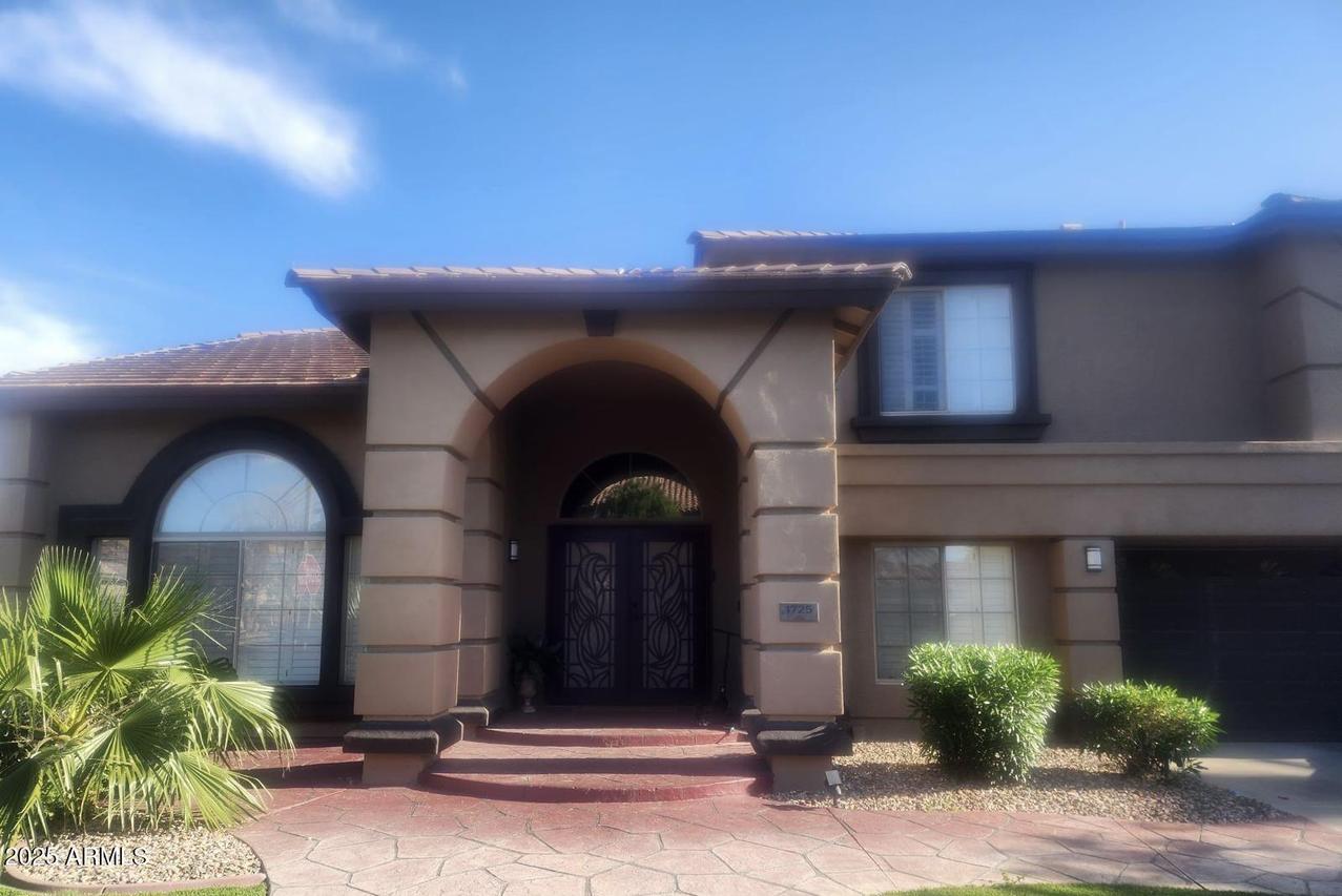 1725 E Coconino Dr., Chandler, AZ 85249