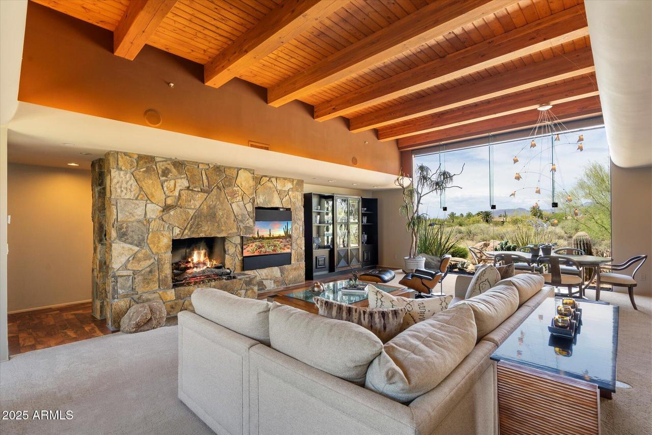 3120 Arroyo Hondo Rd., Carefree, AZ 85377