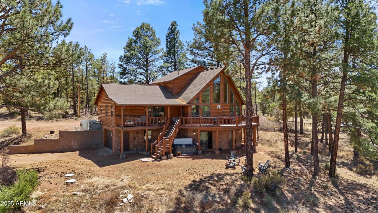 2802 Zane Grey Blvd., Overgaard, AZ 85933