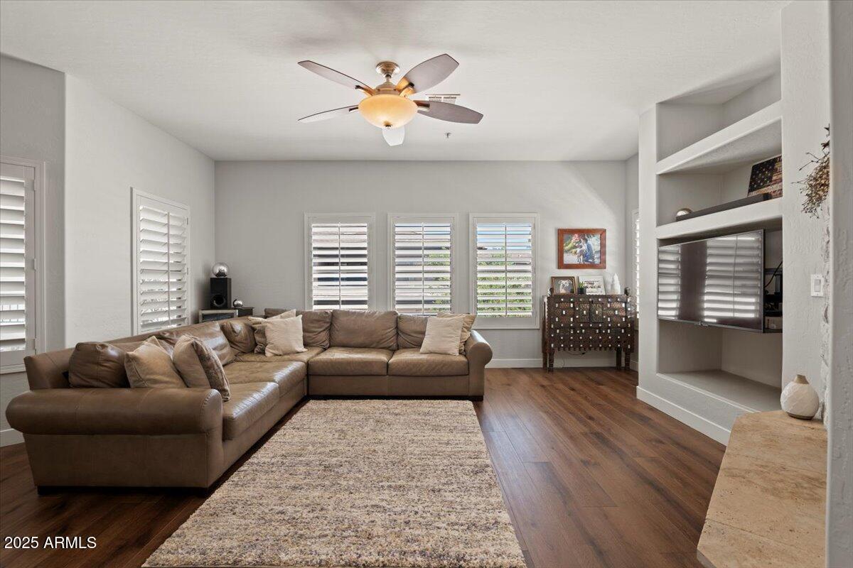 20121 N 76th St. #2006, Scottsdale, AZ 85255