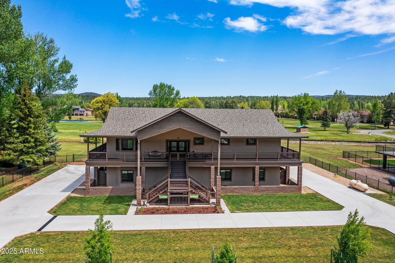 370 E Navajo Rd., Munds Park, AZ 86017
