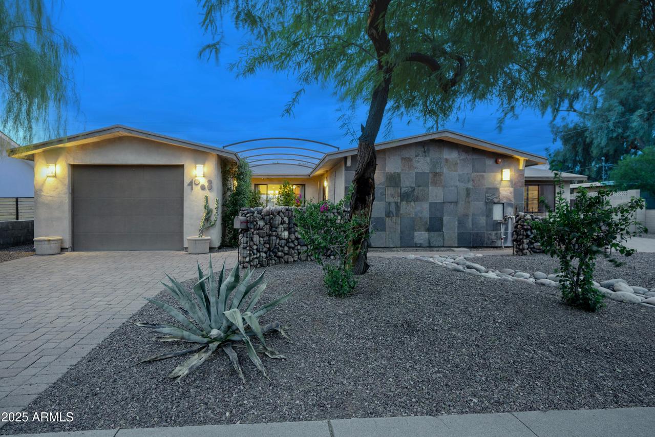 4008 N 85th St., Scottsdale, AZ 85251