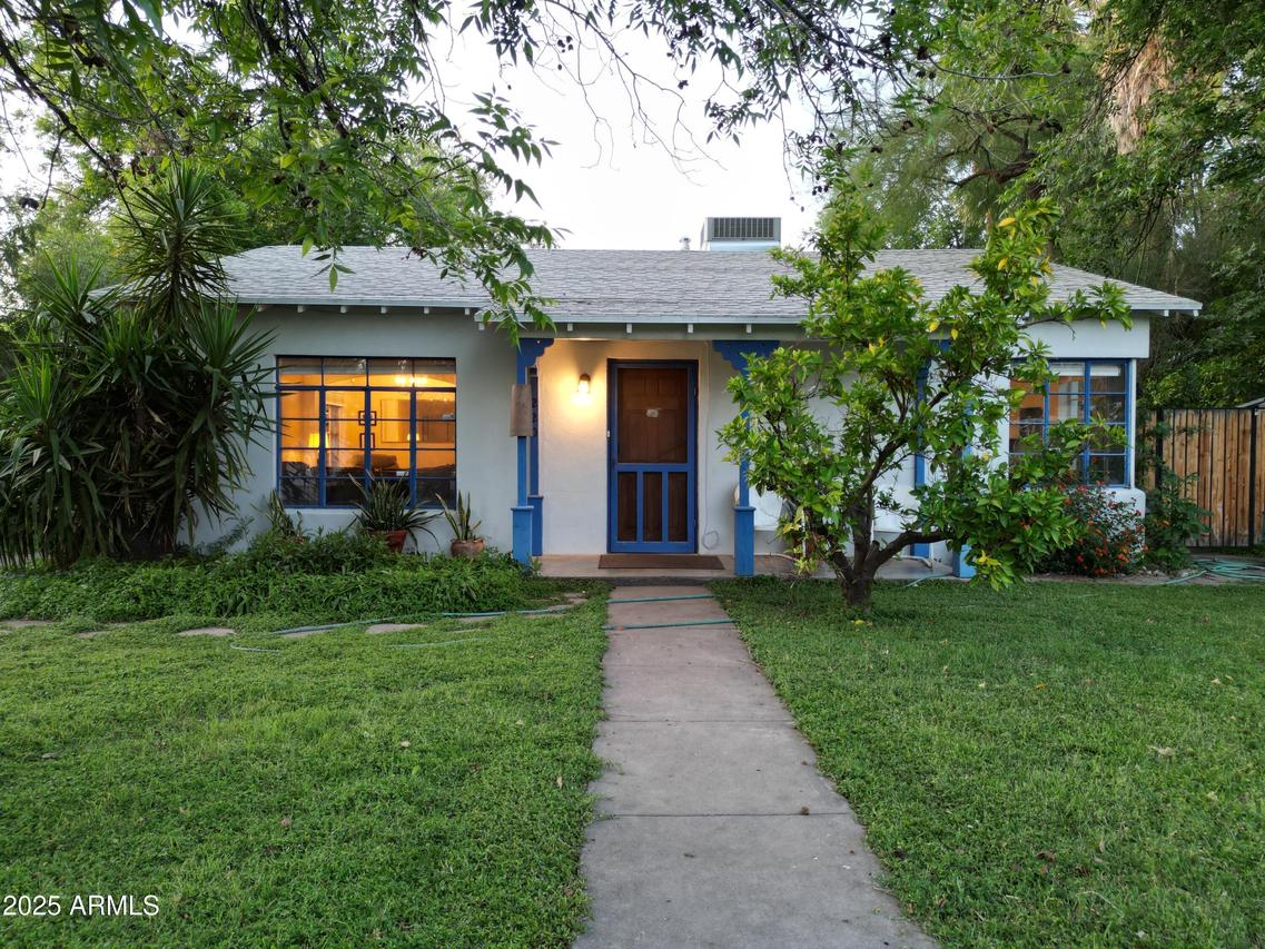 220 E 14th St., Tempe, AZ 85281
