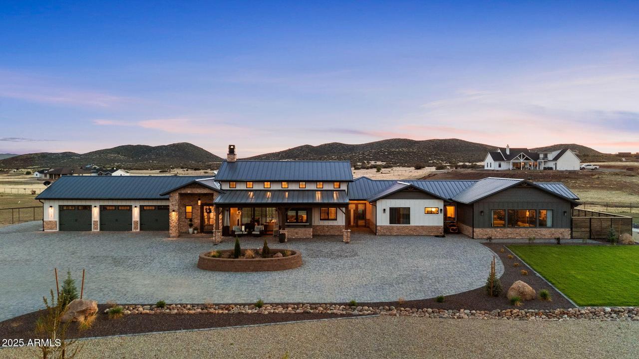 9962 N Rooster Ridge Rd, Prescott Valley, AZ 86315