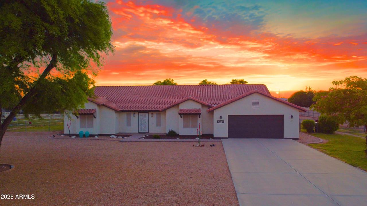 2810 S 201st Dr., Buckeye, AZ 85326