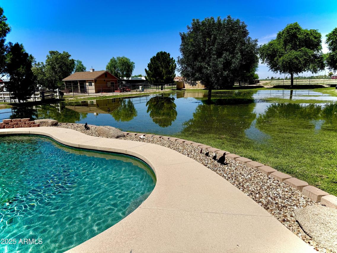 2810 S 201st Dr., Buckeye, AZ 85326