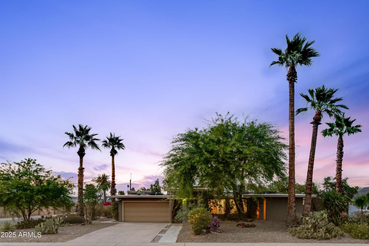 3146 W Paradise Dr., Phoenix, AZ 85029