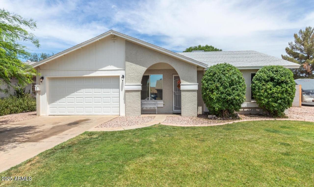 1241 S Alamo Cir., Mesa, AZ 85204