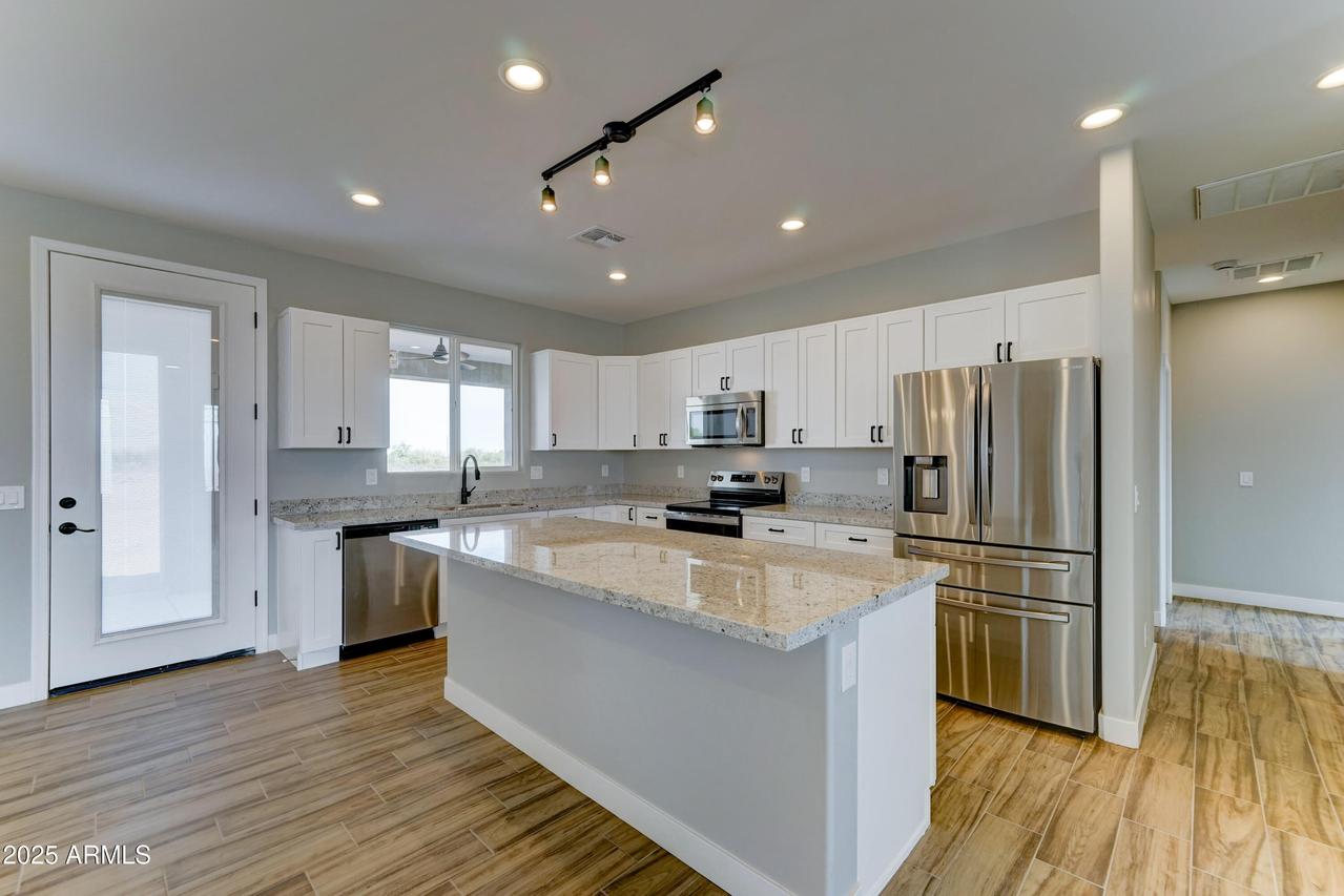 22009 W Montgomery Rd., Wittmann, AZ 85361