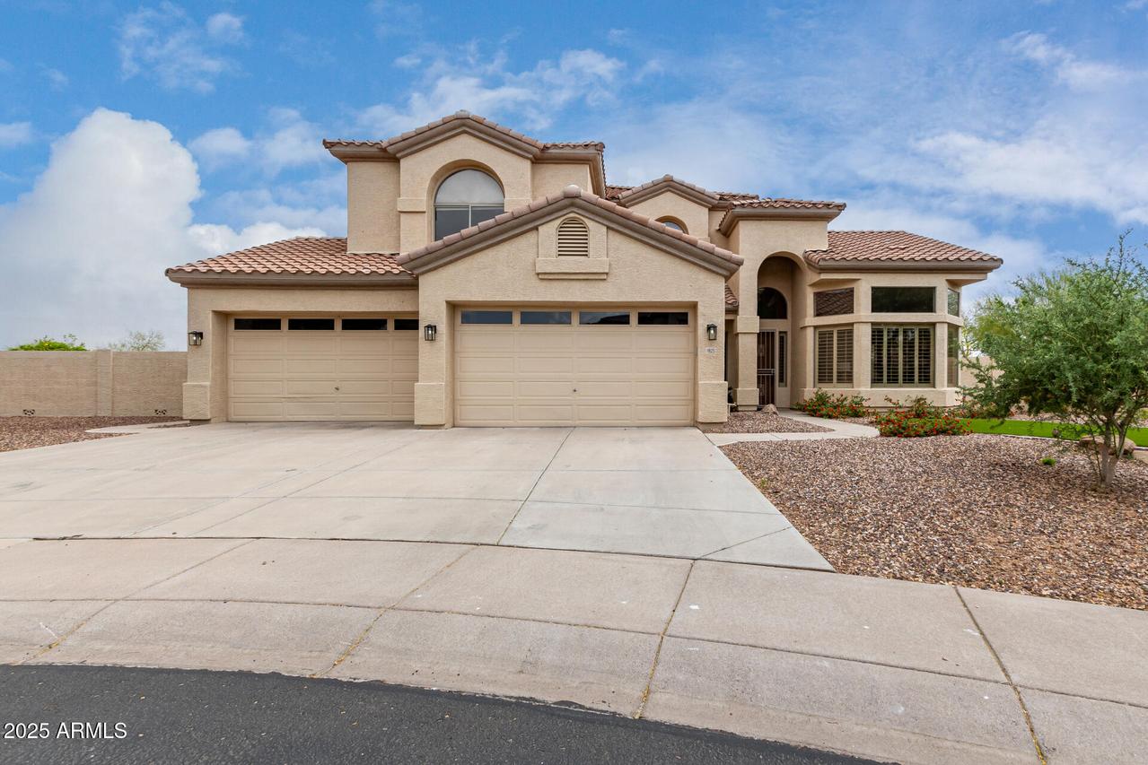 9825 E Gary St., Mesa, AZ 85207