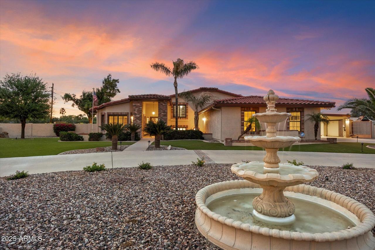 5044 W Electra Ln., Glendale, AZ 85310