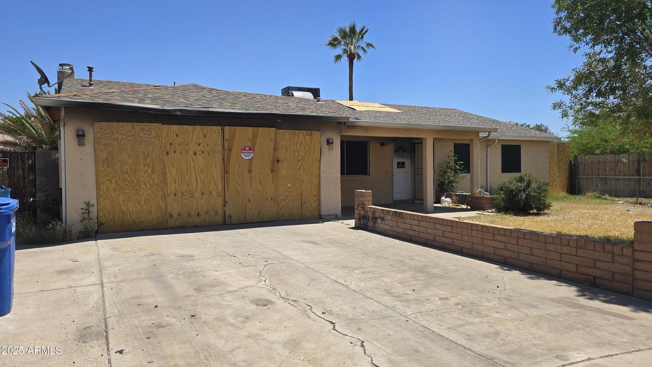 8501 W Mitchell Dr., Phoenix, AZ 85037