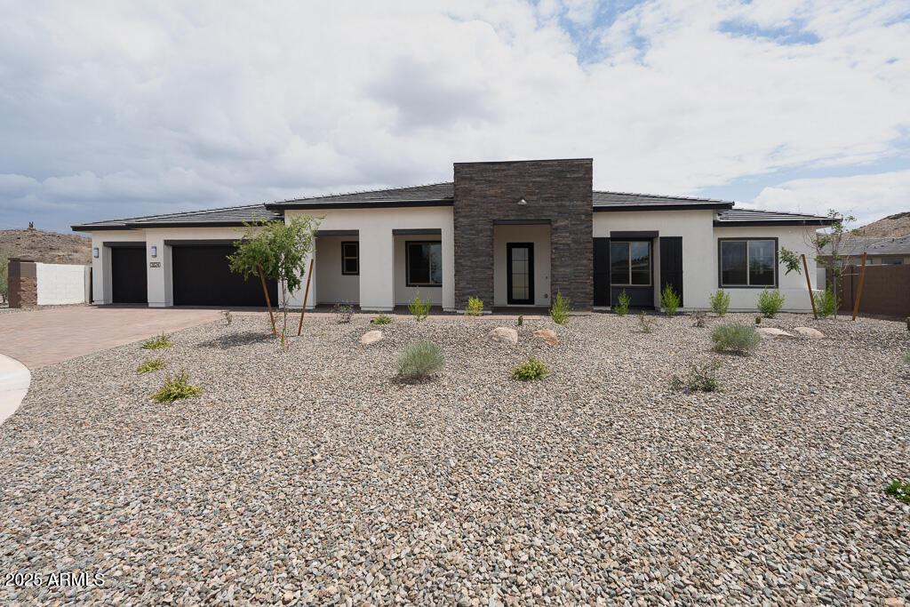 3824 W Lodge Dr., Laveen, AZ 85339