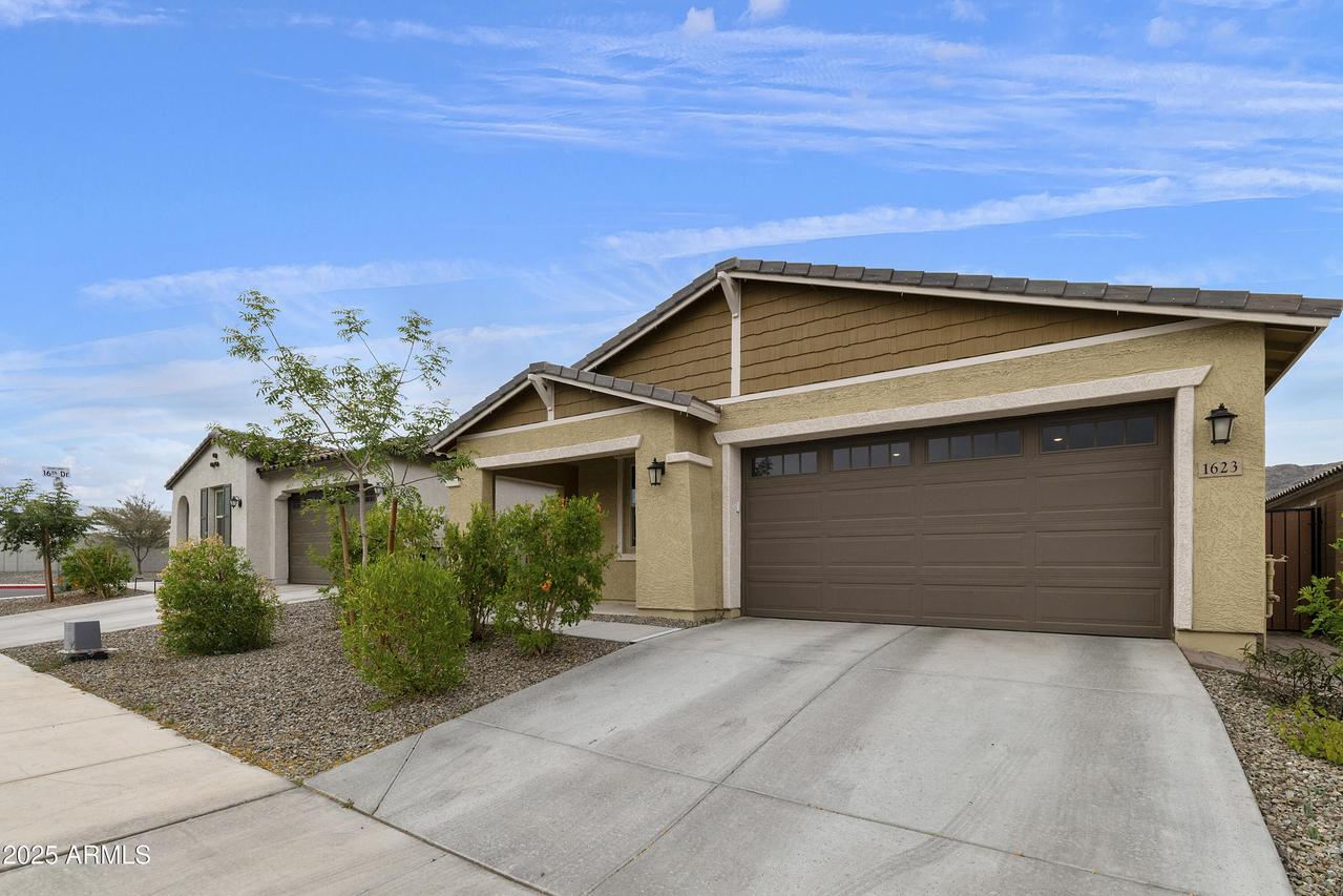 1623 W Paseo Way, Phoenix, AZ 85041