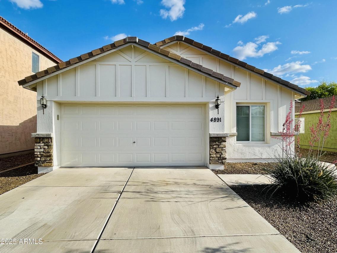 4891 E Meadow Mist Ln., San Tan Valley, AZ 85140