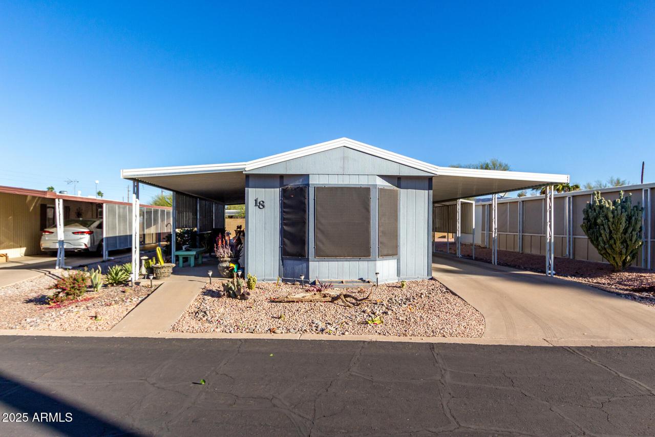 53 N Mountain Rd. #18, Apache Junction, AZ 85120