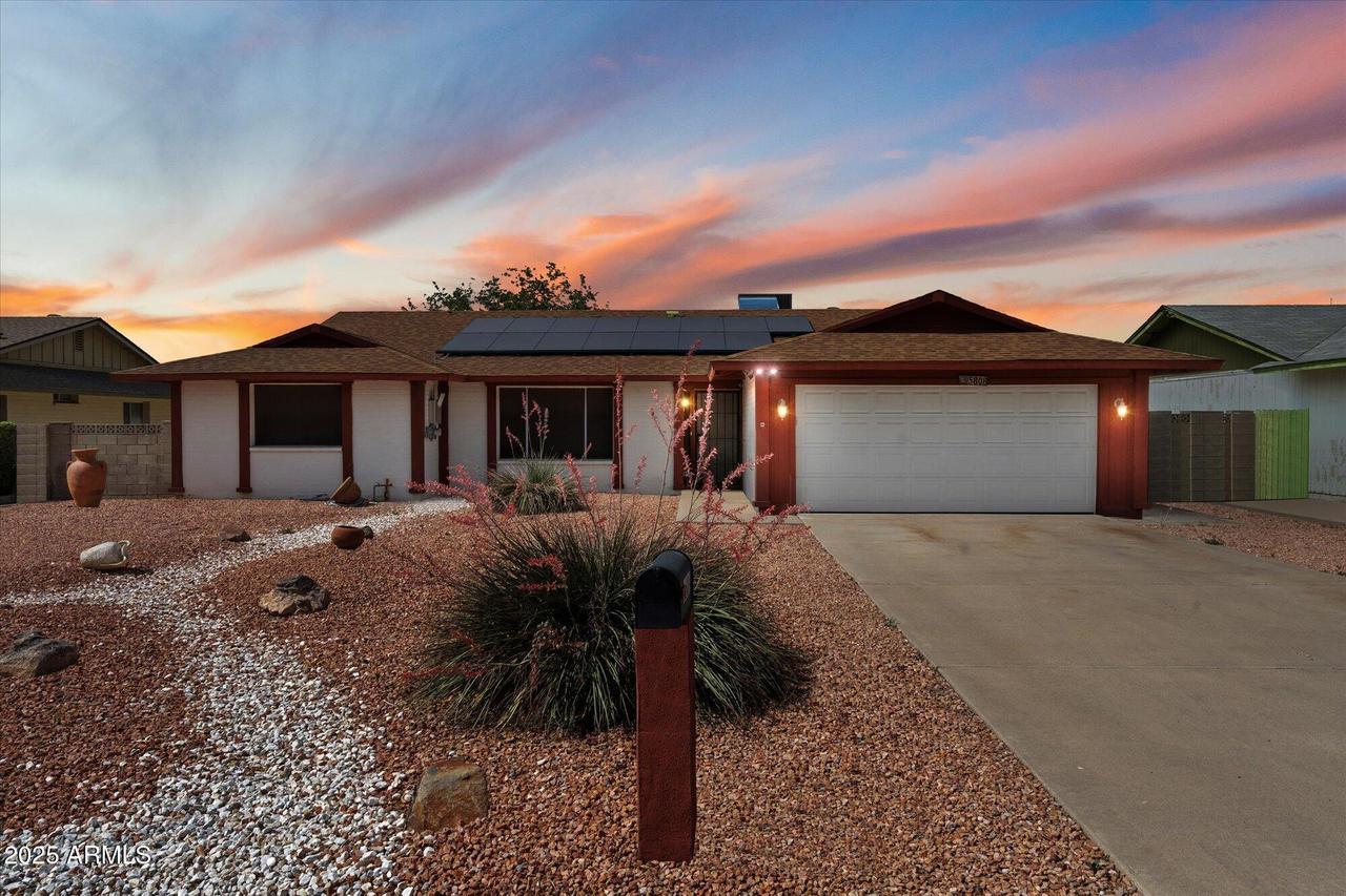 5808 W Acoma Dr., Glendale, AZ 85306