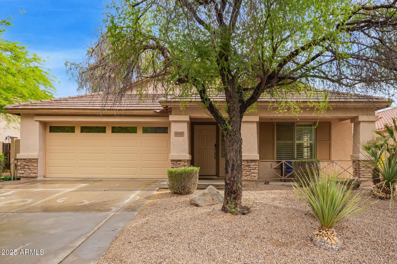 2610 E Leiber Ln., Phoenix, AZ 85024