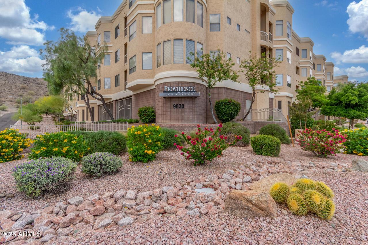 9820 N Central Ave. #224, Phoenix, AZ 85020