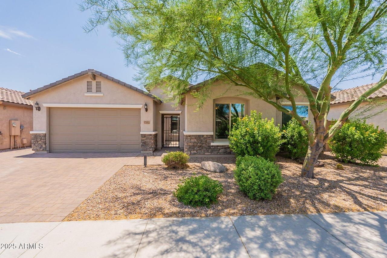 2543 W Rabjohn Rd., Phoenix, AZ 85085