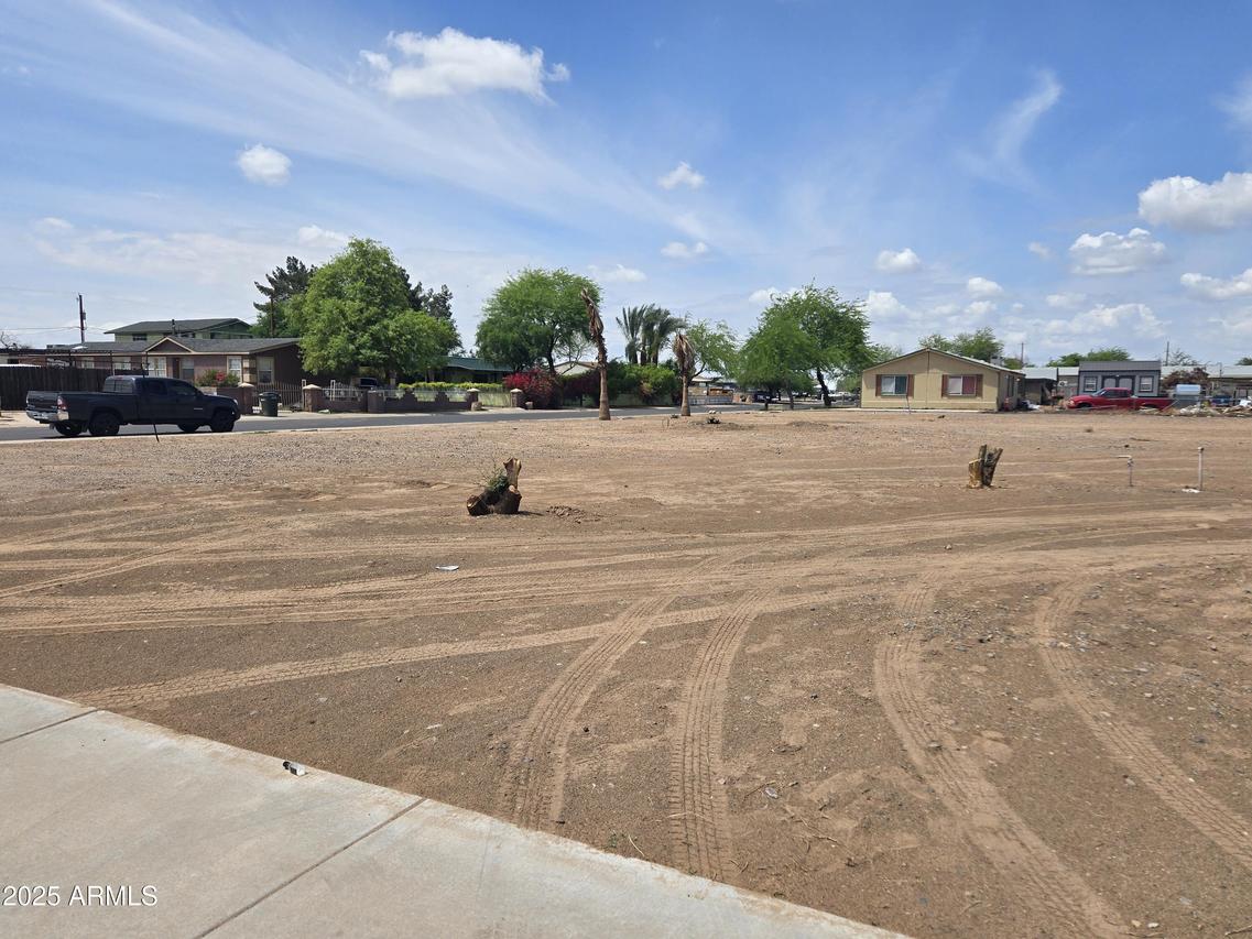 5649 S 42nd Ave. #50, Phoenix, AZ 85041