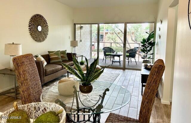 6125 E Indian School Rd. #266, Scottsdale, AZ 85251