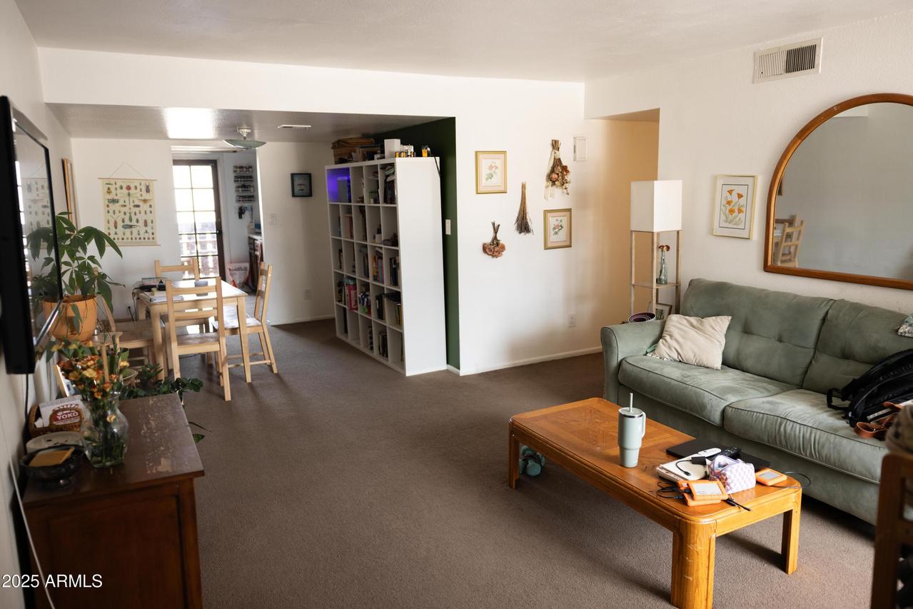 1927 E Hampton Ave. #208, Mesa, AZ 85204