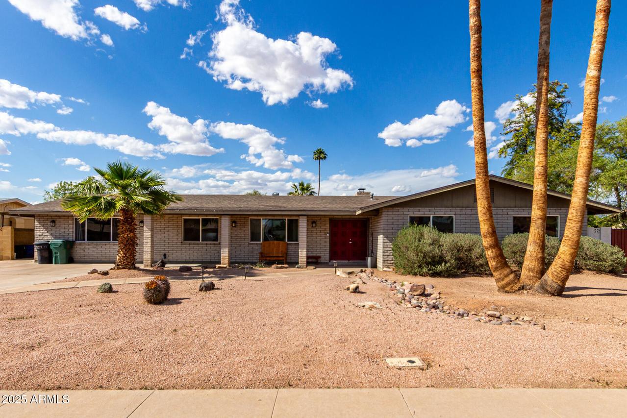 1650 E Gary St., Mesa, AZ 85203