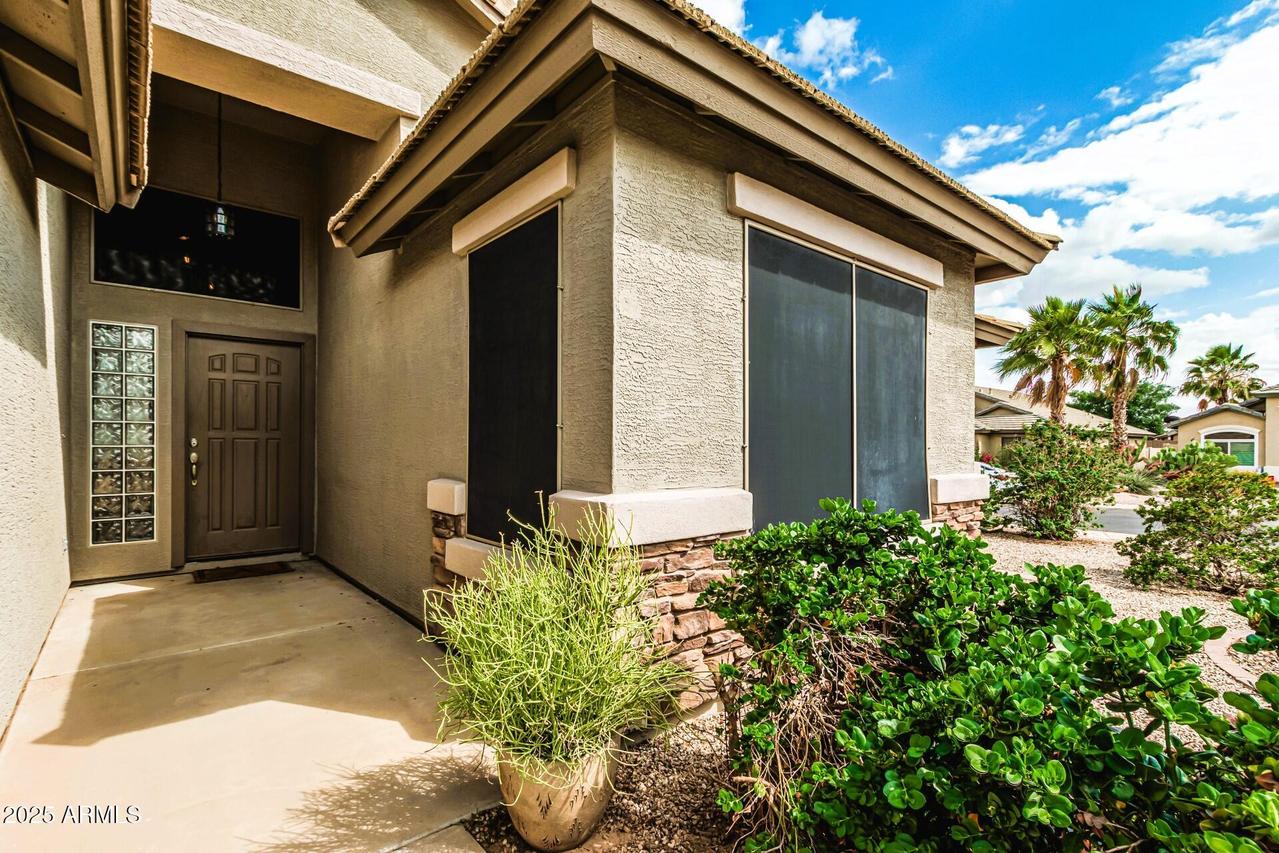 29915 N Maravilla Dr., San Tan Valley, AZ 85143
