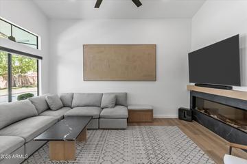 108 E Horseshoe Ave., Gilbert, AZ 85296